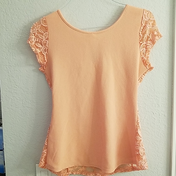 Top - Picture 3 of 4